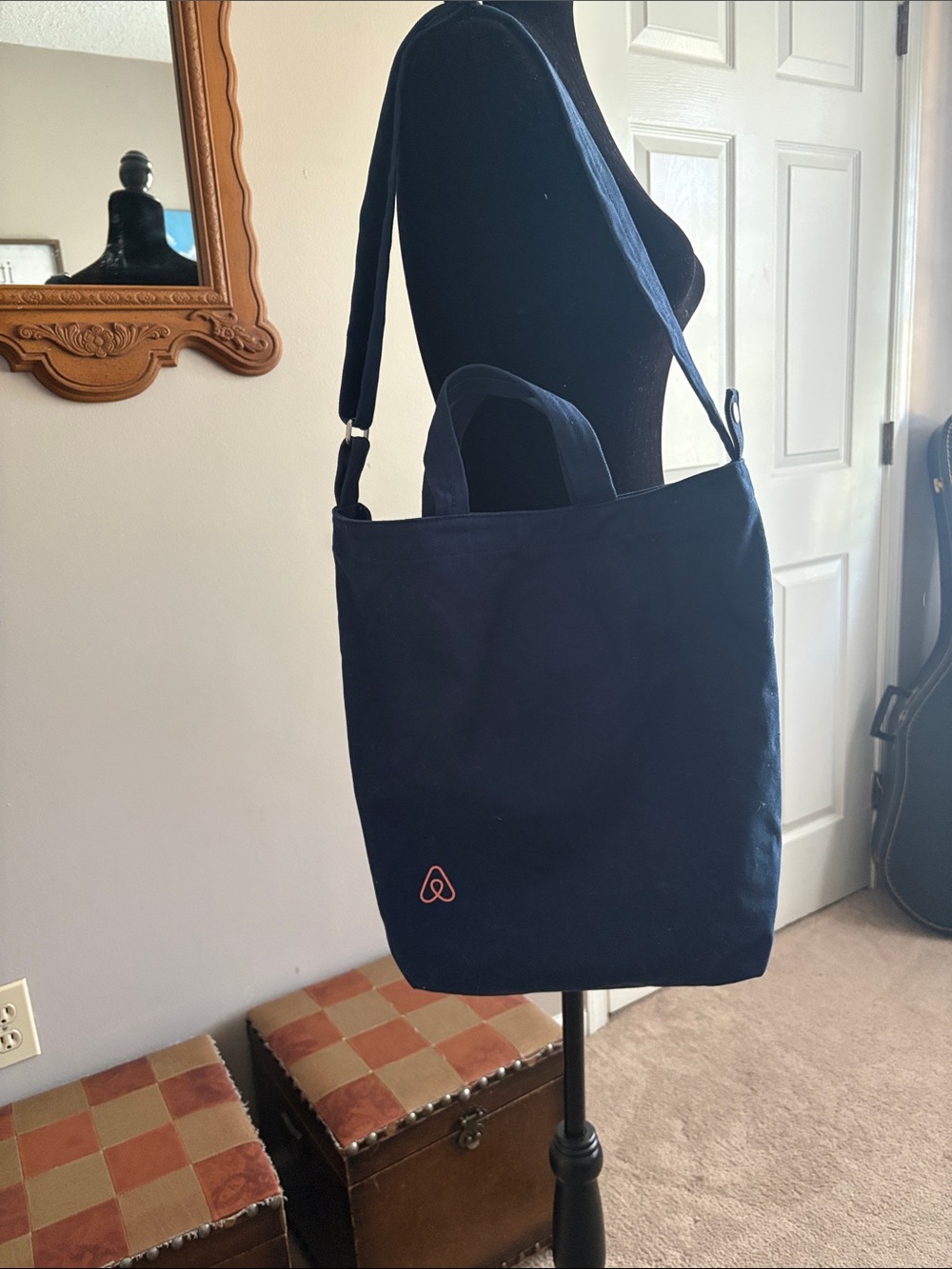 BAGGU Navy Canvas Messenger Bag with Small Pink Logo Accent